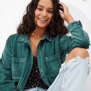 American Eagle AE Oversized Corduroy Button-Up Shirt Size Small NWT Green